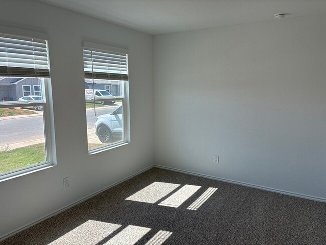 Building Photo - Charming 3BR/2BA Home in San Antonio – Mod...