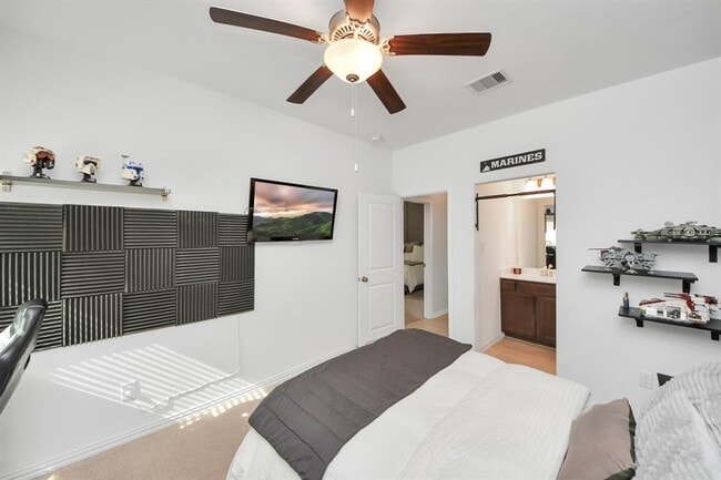 Building Photo - 8847 Morning Glow Dr