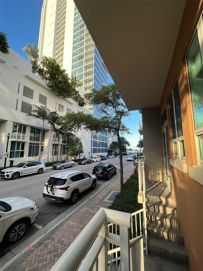 Building Photo - 2001 S Biscayne Blvd