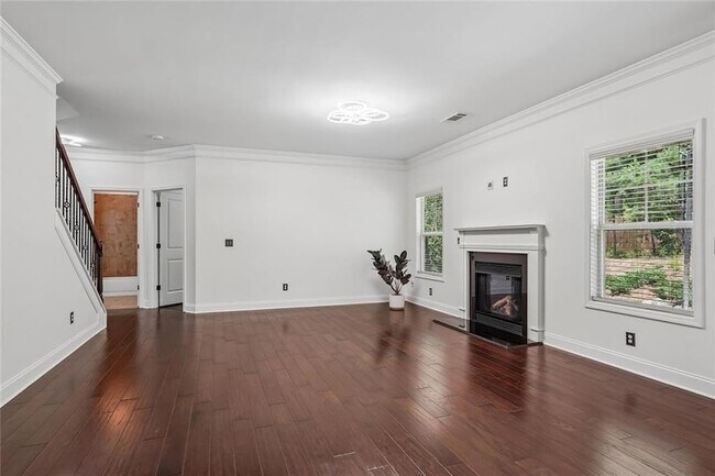 Building Photo - 5811 Kendrix Ridge Dr