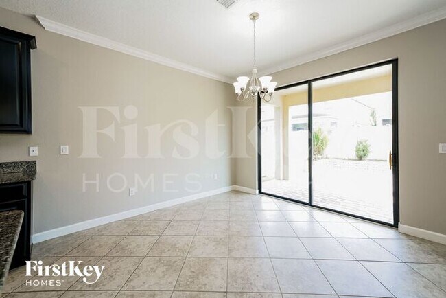 Building Photo - 931 Terra Vista St