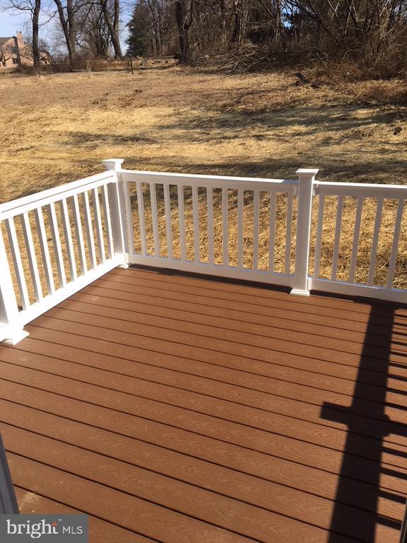 Building Photo - 172 Mulberry Dr