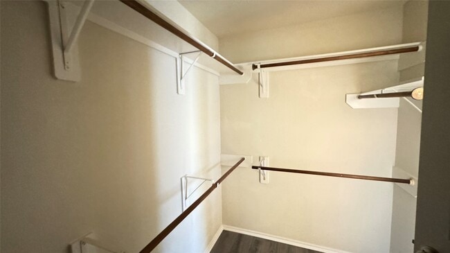 Building Photo - 914 Crestmont Trail Dr