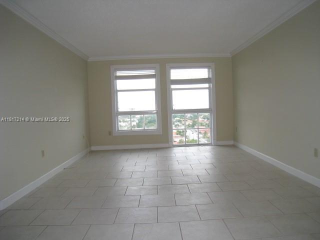 Building Photo - 2351 Douglas Rd