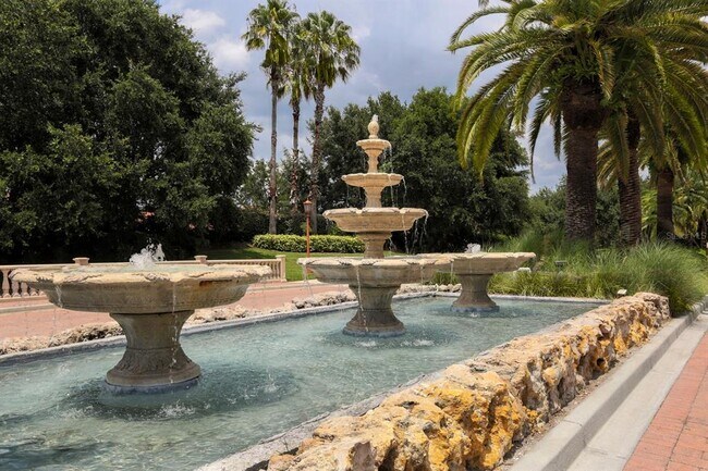 Building Photo - 4437 Corso Venetia Blvd