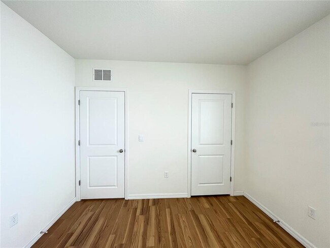 Building Photo - 35759 Sunflower Hl Dr