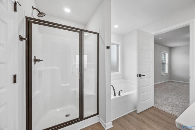 Building Photo - 27919 Chalmers Cir