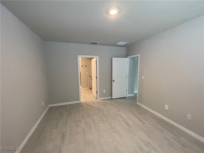 Building Photo - 3720 SW 12th Pl