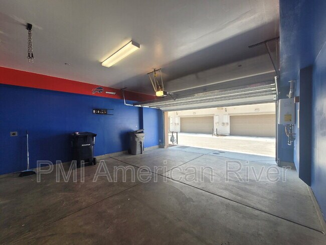 Building Photo - 4371 Garonne Walk