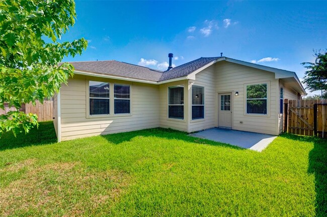 Building Photo - 7414 Compass Rose Dr