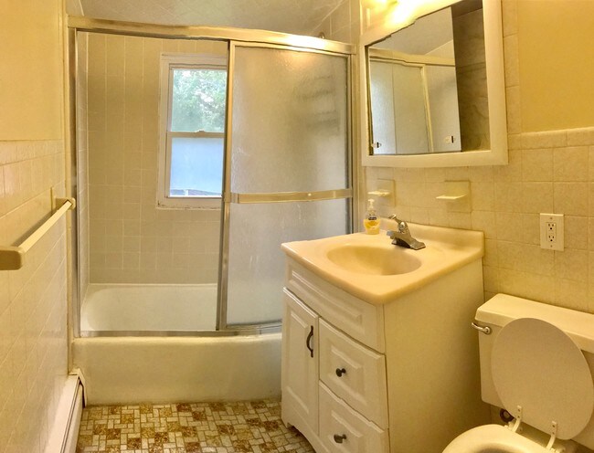 Bathroom - 41 Reilly Ct