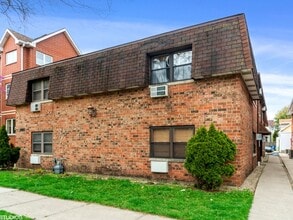 Building Photo - 313 Elgin Ave