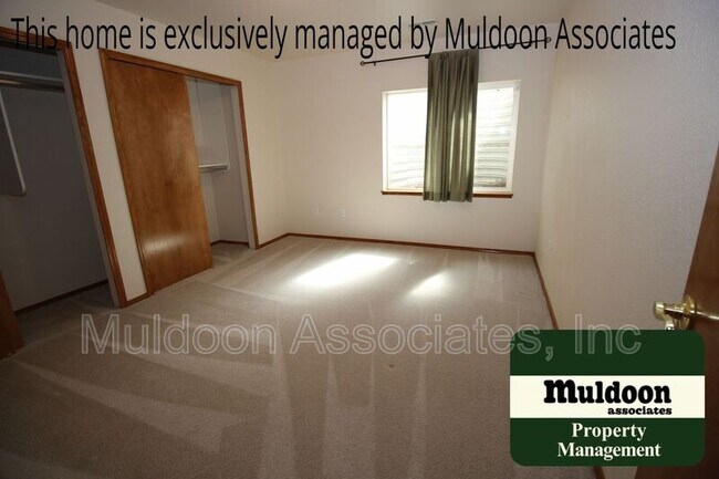 Building Photo - 3389 Magellans Eagle Dr