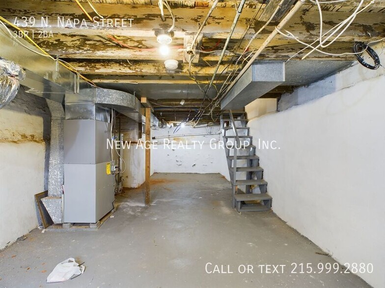 Building Photo - 439 N Napa St
