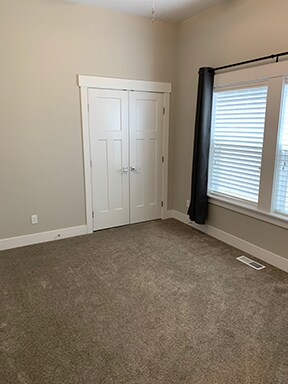 Building Photo - Ash Pine