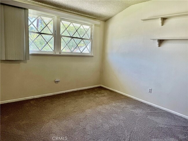 Building Photo - 11543 Swinton Ave