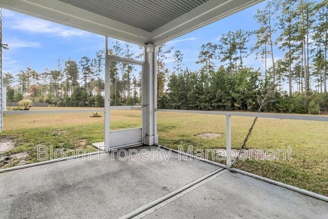 Building Photo - 640 Chigwell Springs Ln