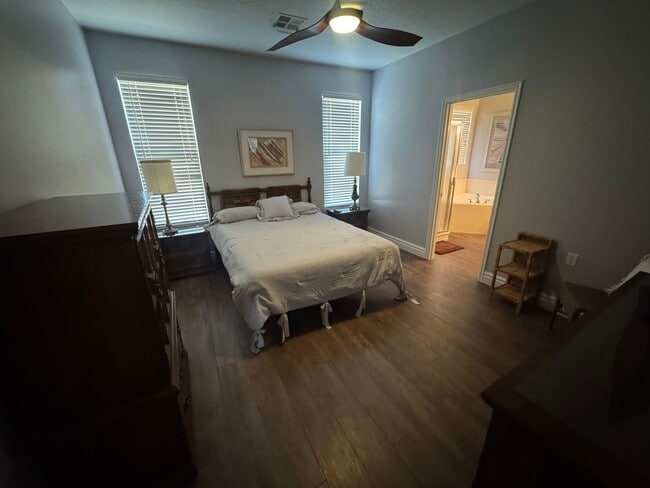 Building Photo - Beautiful 3 Bed / 2 Bath Furnished Home in Sun River 55+ Community!!