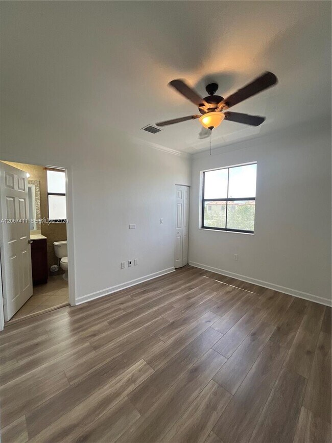 Building Photo - 8843 W 34th Ave