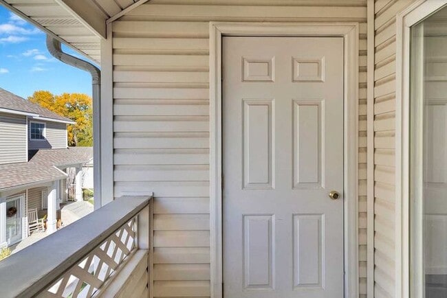 Building Photo - Modern 2-Bedroom, 2-Bath Condo in Grand Ju...