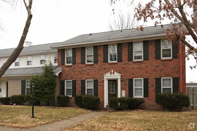 Building Photo - Ashley Court Apartments