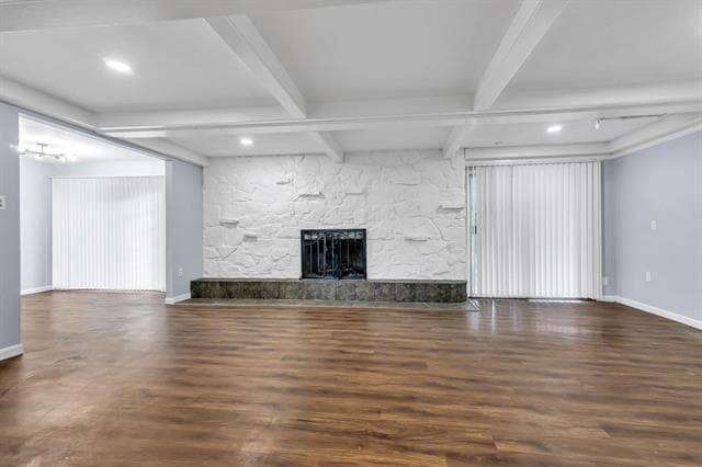 Building Photo - 2046 N Kimball Ave