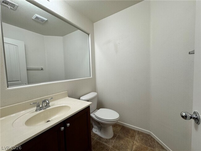 Building Photo - 6757 Thalia River St