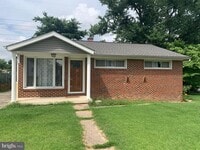 Building Photo - 300 Ryan Rd