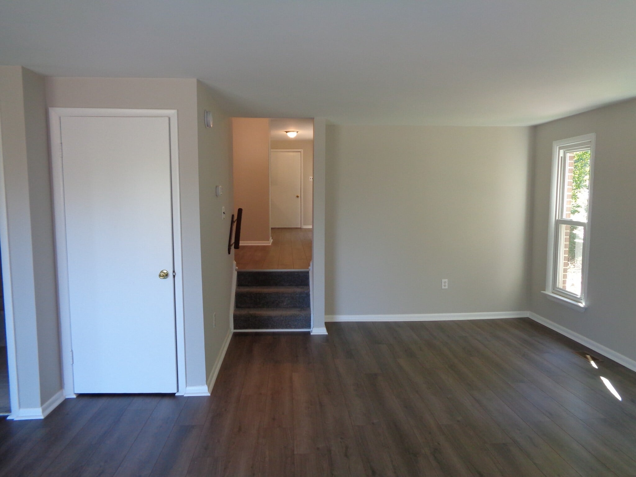 Building Photo - 3800 Bell Rd