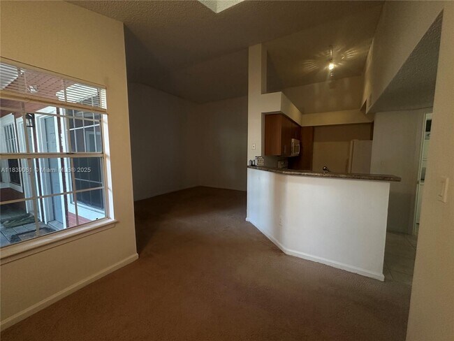 Building Photo - 1125 Crystal Way