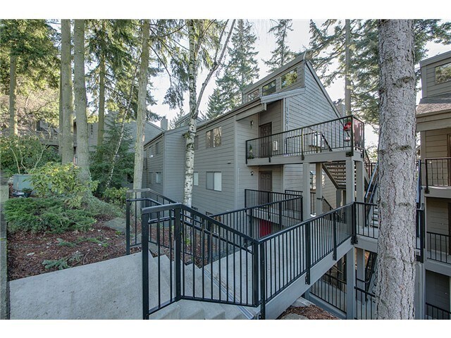 Building Photo - 12517 NE 23rd Plz