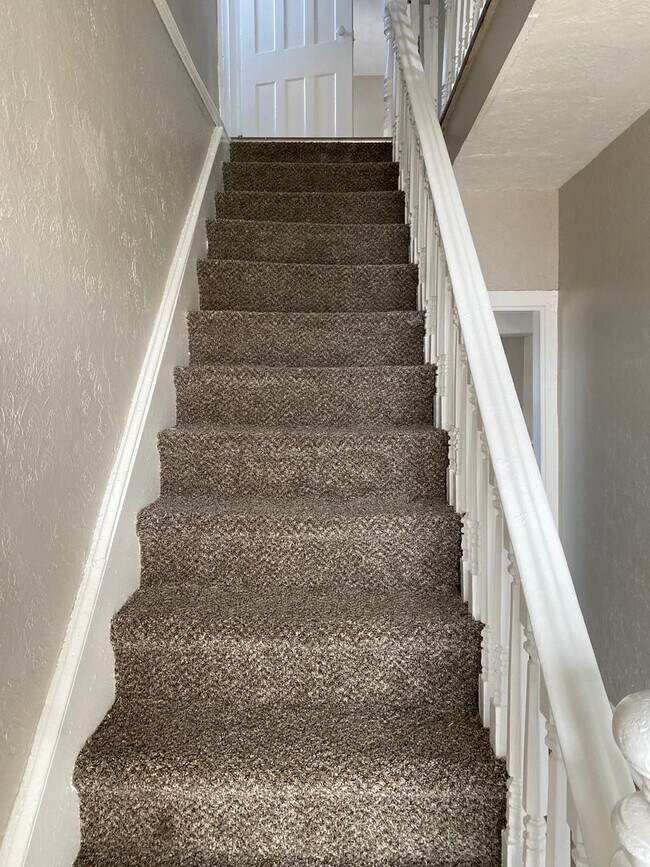 Building Photo - 418-420 St Frances Cabrini