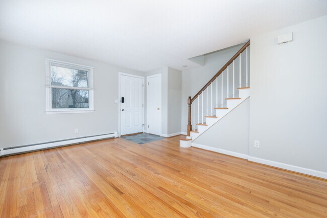 Building Photo - 29 Medford St