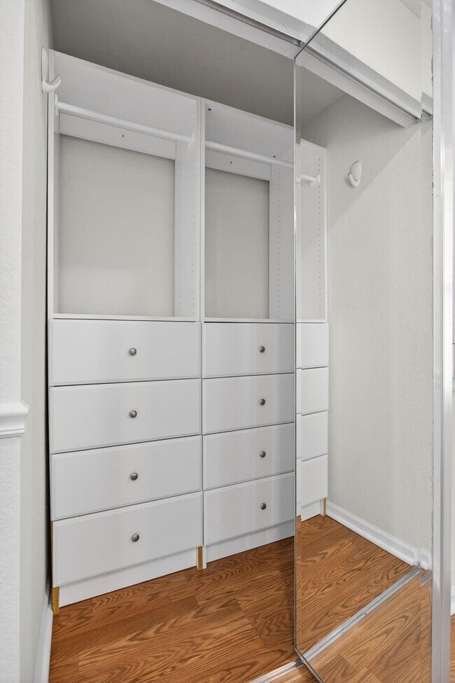 Building Photo - 1012 Fairfield Meadows Dr