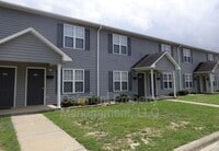 Building Photo - 610 Tally Dr