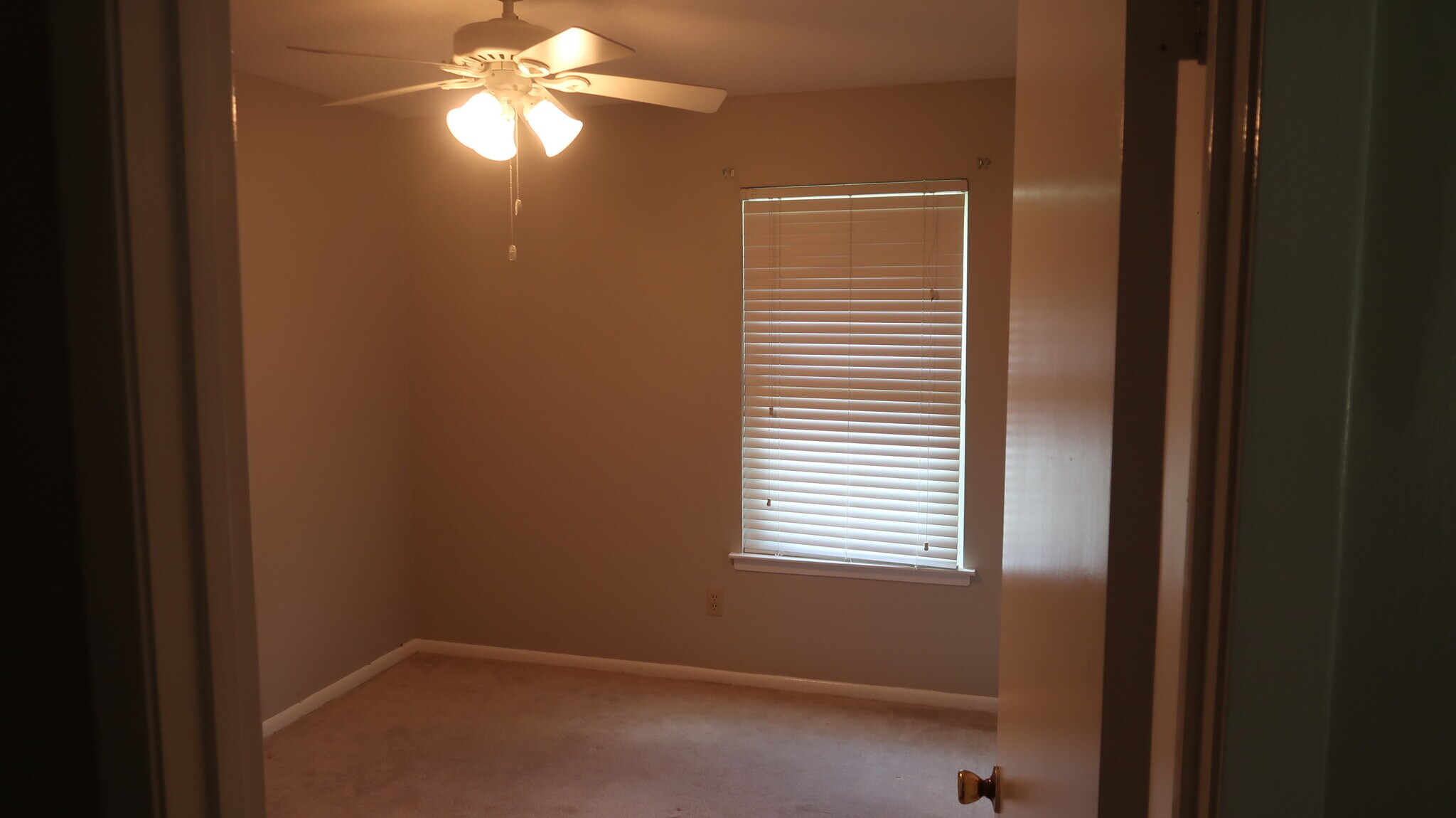 Building Photo - 8130 Kimberlin Dr S