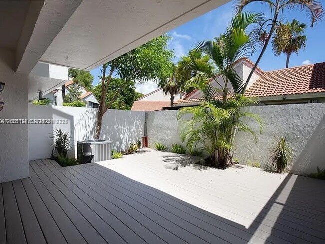 Building Photo - 3525 Magellan Cir