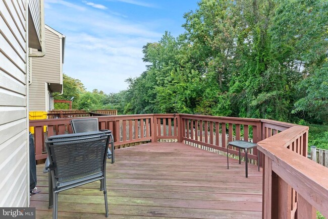 Building Photo - 144 Foxchase Dr