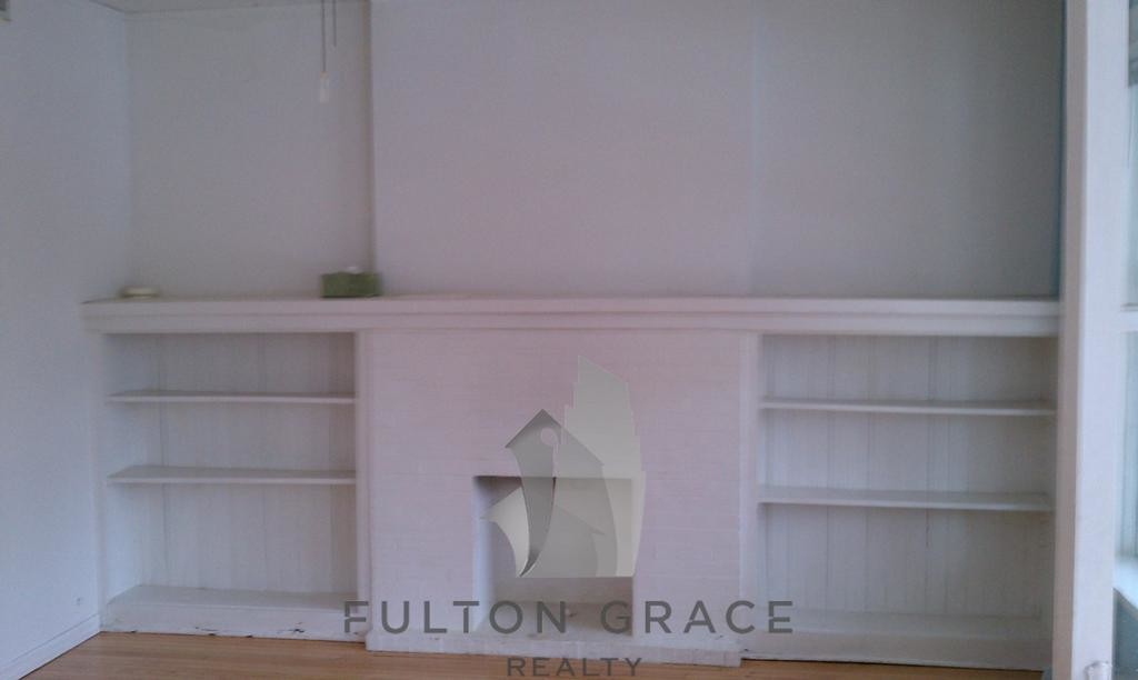 Building Photo - 5943 N Magnolia Ave