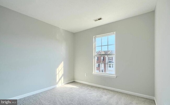 Building Photo - 9863 Decatur Rd