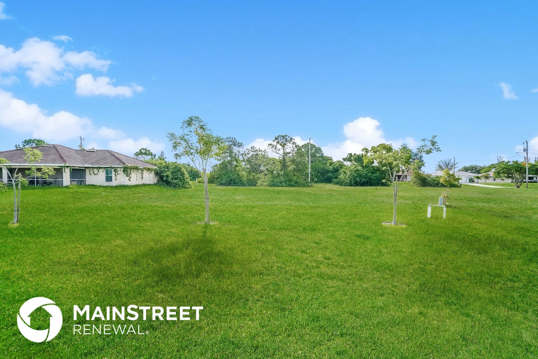 Building Photo - 2141 NW 18th Pl