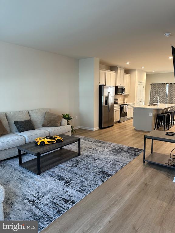 Building Photo - 4908 Dunhaven Dr