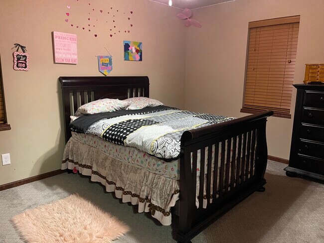 Building Photo - 113 Alton Dr