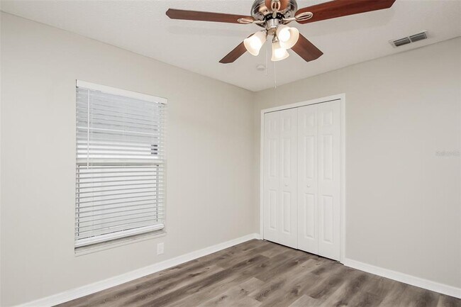 Building Photo - 662 Brockton Dr