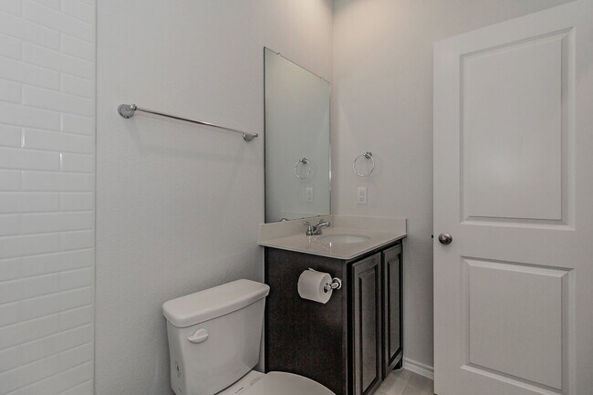 Building Photo - "Beautiful 3-Bedroom 2-Bath Oasis in Forney, TX: Spacious Living!"