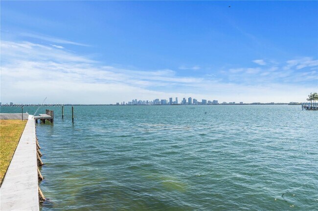 Building Photo - TREASURE ISLAND