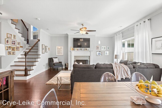 Building Photo - 3 br, 2.5 bath House - 8521 Red Deer Ln.