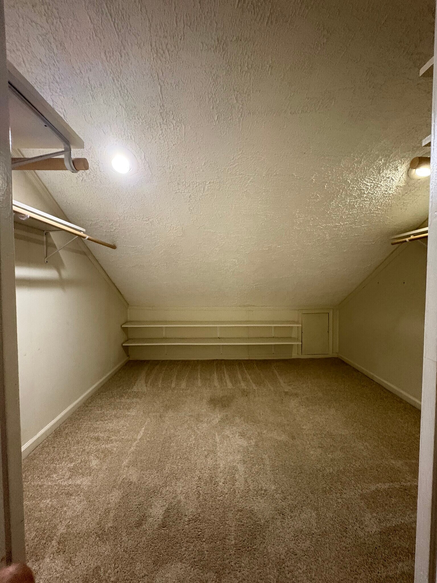 Building Photo - 5528 Galloway Cir