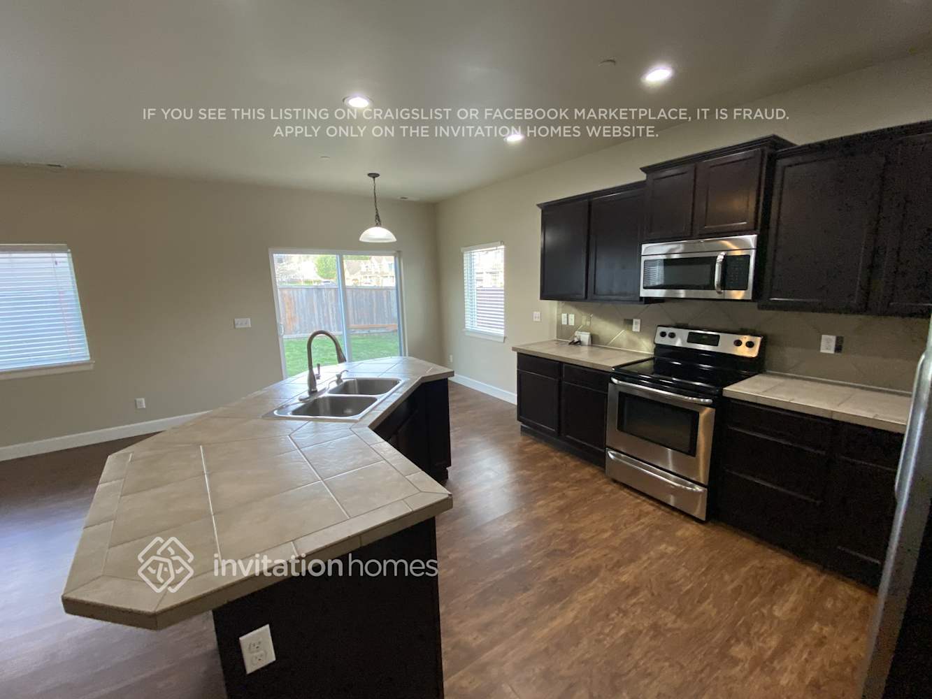 Building Photo - 18414 104th St Ct E