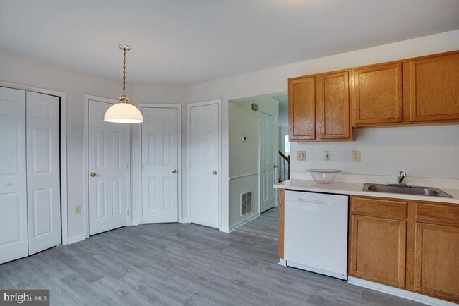 Building Photo - 12007 Silver Spur Pl